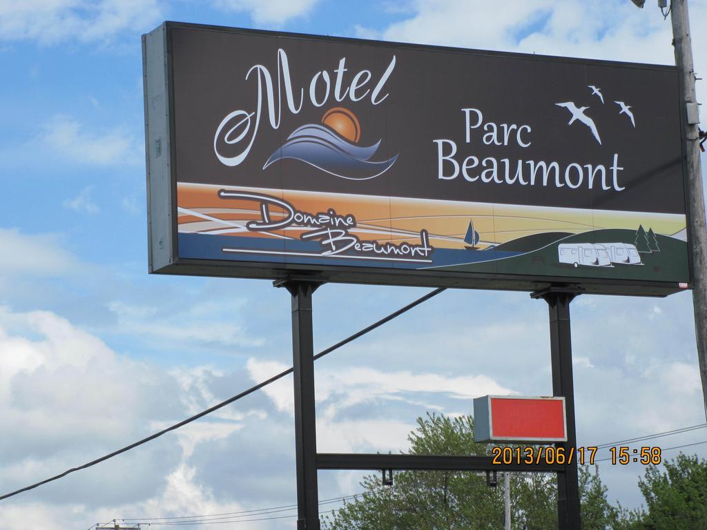 Motel Parc Beaumont Inc. Kültér fotó